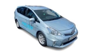 Home 8 Estate Car Taxi with Extra Luggage Space for Southampton, Heathrow and Gatwick Airport Transfers and Southampton Cruise Terminal Transfers
